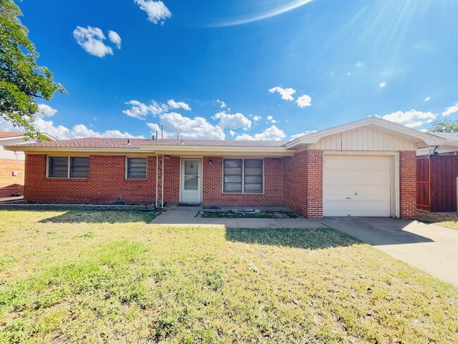 Primary Photo - 1503 46th Pl