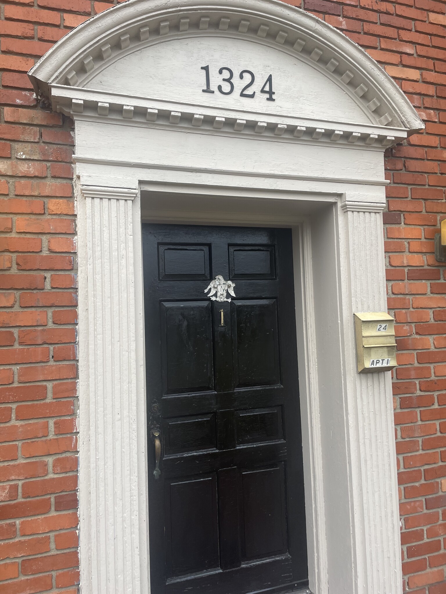 Building Photo - 1324 5th Ave