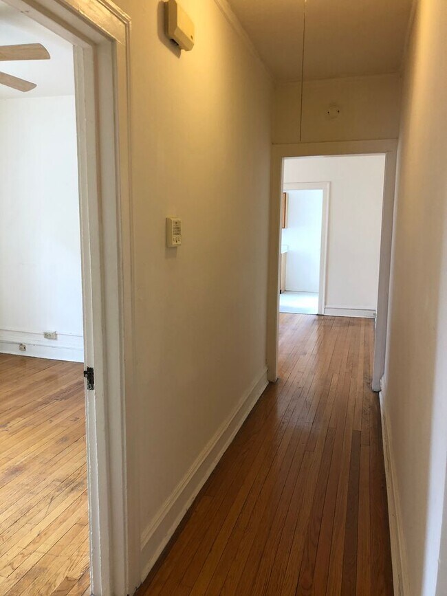 Building Photo - Spacious Lincoln Square