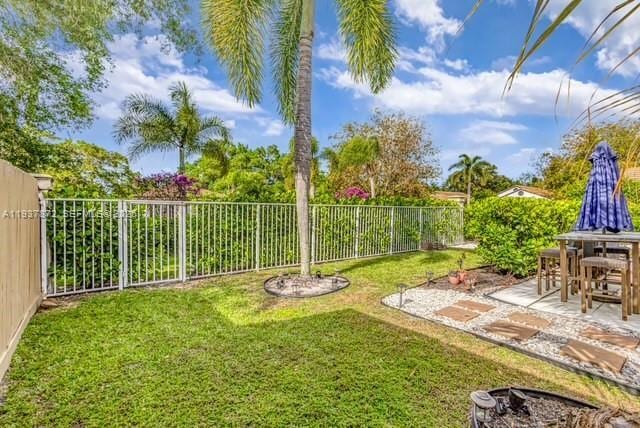 Building Photo - 83 Ironwood Way N