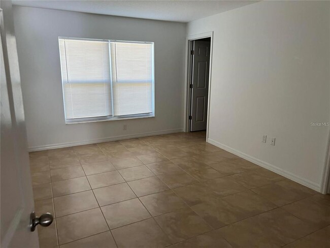 Building Photo - 39 Pritchard Dr