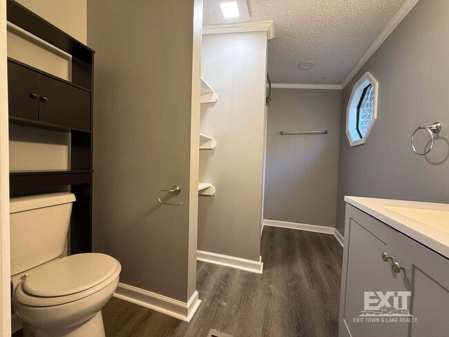 Building Photo - 3 Bedroom, 2 Bathroom Home in a Beautiful Country Setting