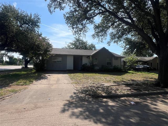 Building Photo - 2914 Ravine Cir