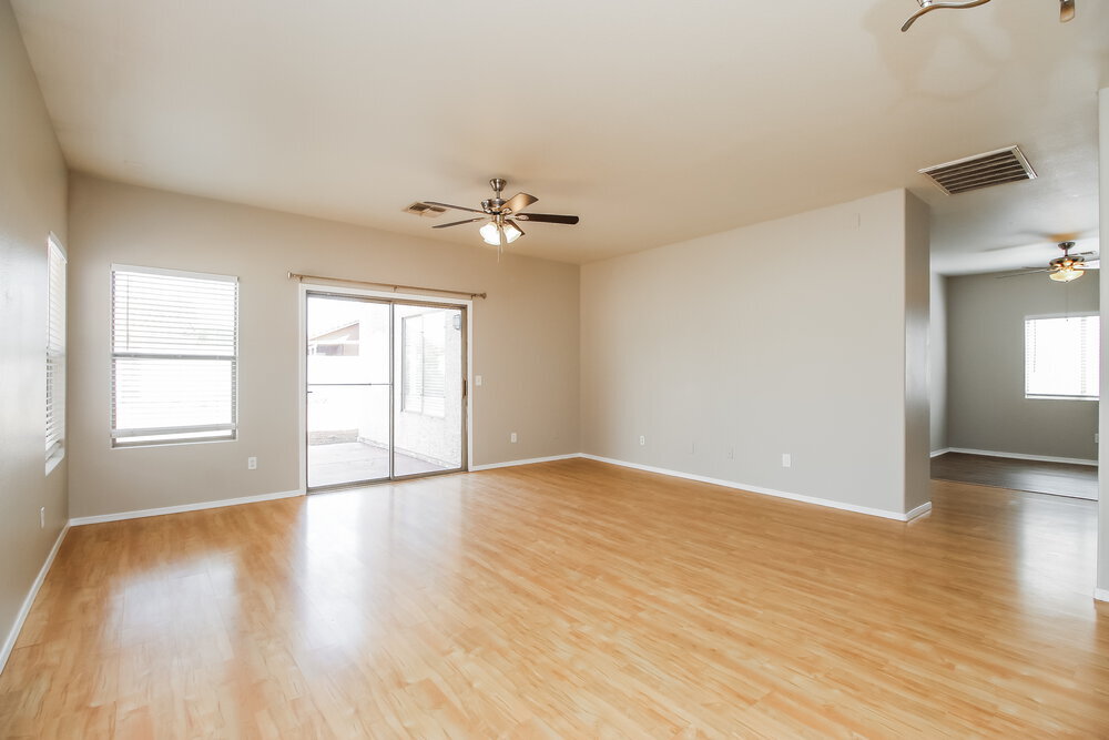 Building Photo - 10457 E Birchwood Ave