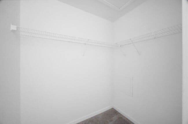 Building Photo - 6407 Barksdale Way