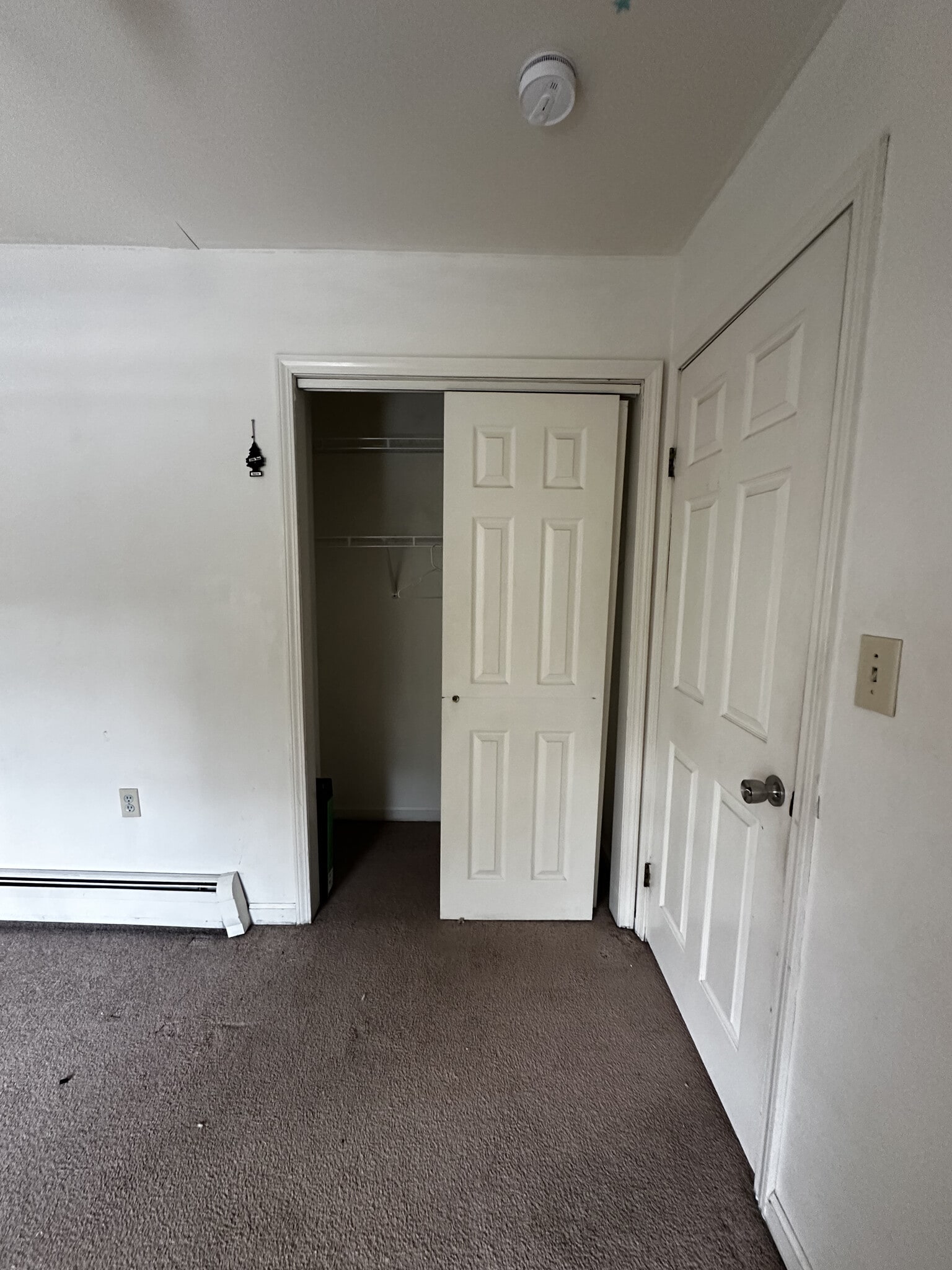 Building Photo - 1533 Ross Ave