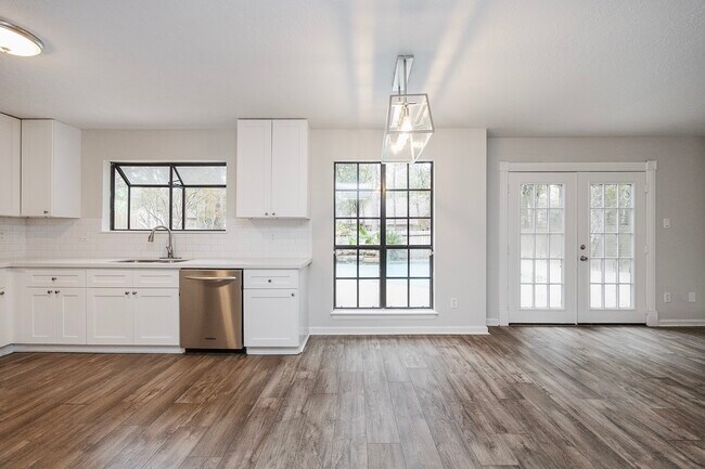 Building Photo - 86 W Stony Bridge Cir
