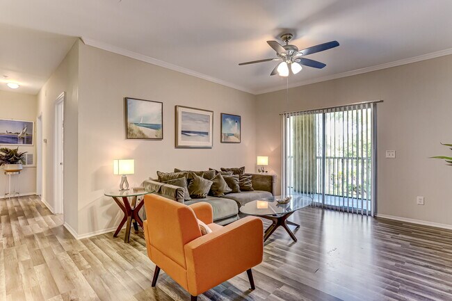 Building Photo - 170 Veracruz Dr
