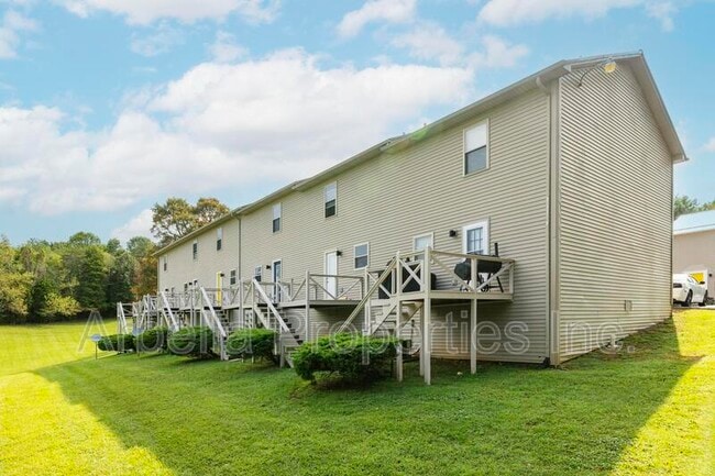 Building Photo - 2637 Highway 11 W