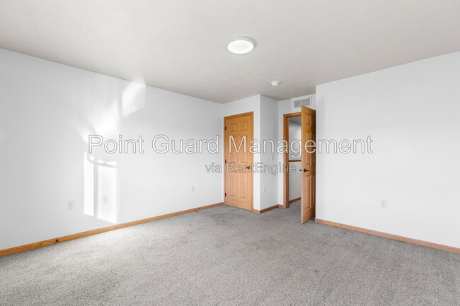 Building Photo - 2600 N Career Ave