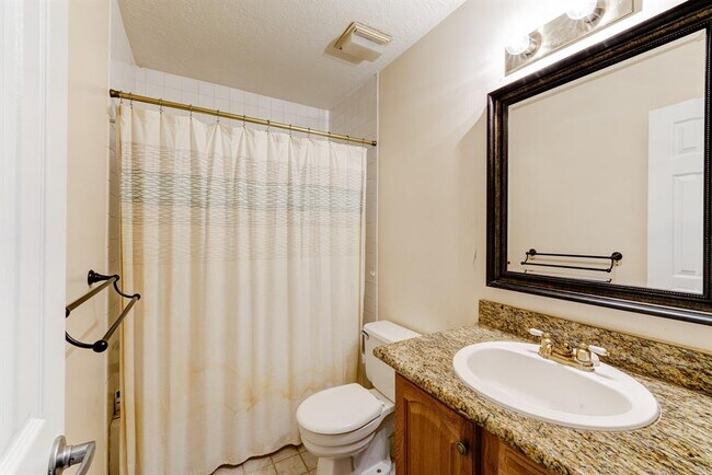 Building Photo - 2150 Paso Rello Dr