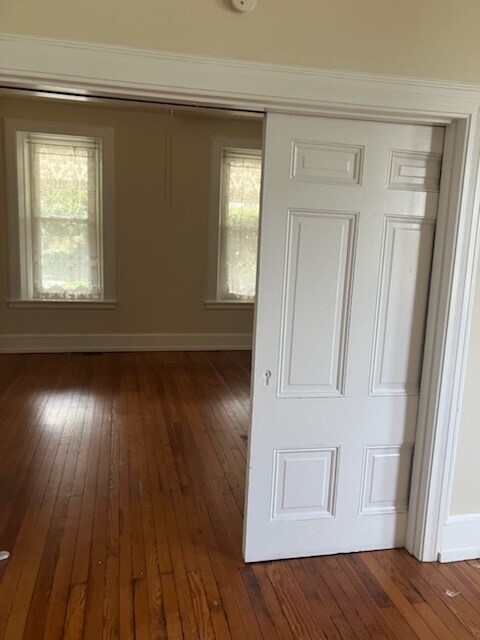 Front BD 15X14 w Pocket Doors - 1511 Spring Ave