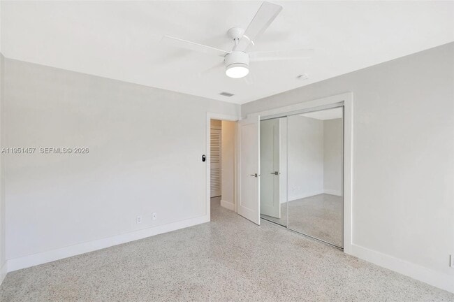 Building Photo - 2190 NE 51st Ct