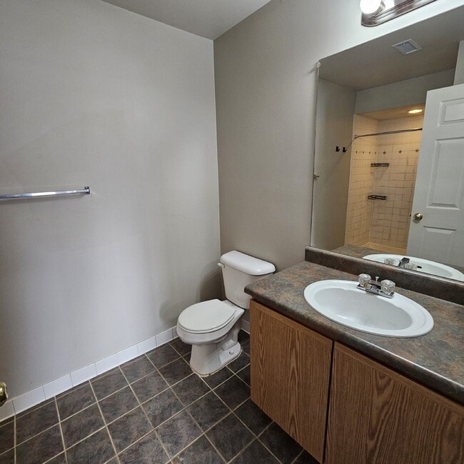 Building Photo - 2BR/2BA Condo with Garage, Private Patio & Resort-Style Amenities