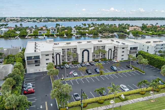 Primary Photo - 3525 S Ocean Blvd