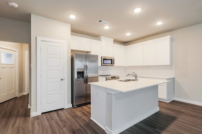 Building Photo - 373 N Centro Cir