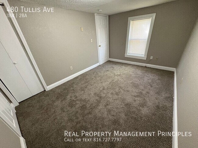 Building Photo - 480 Tullis Ave