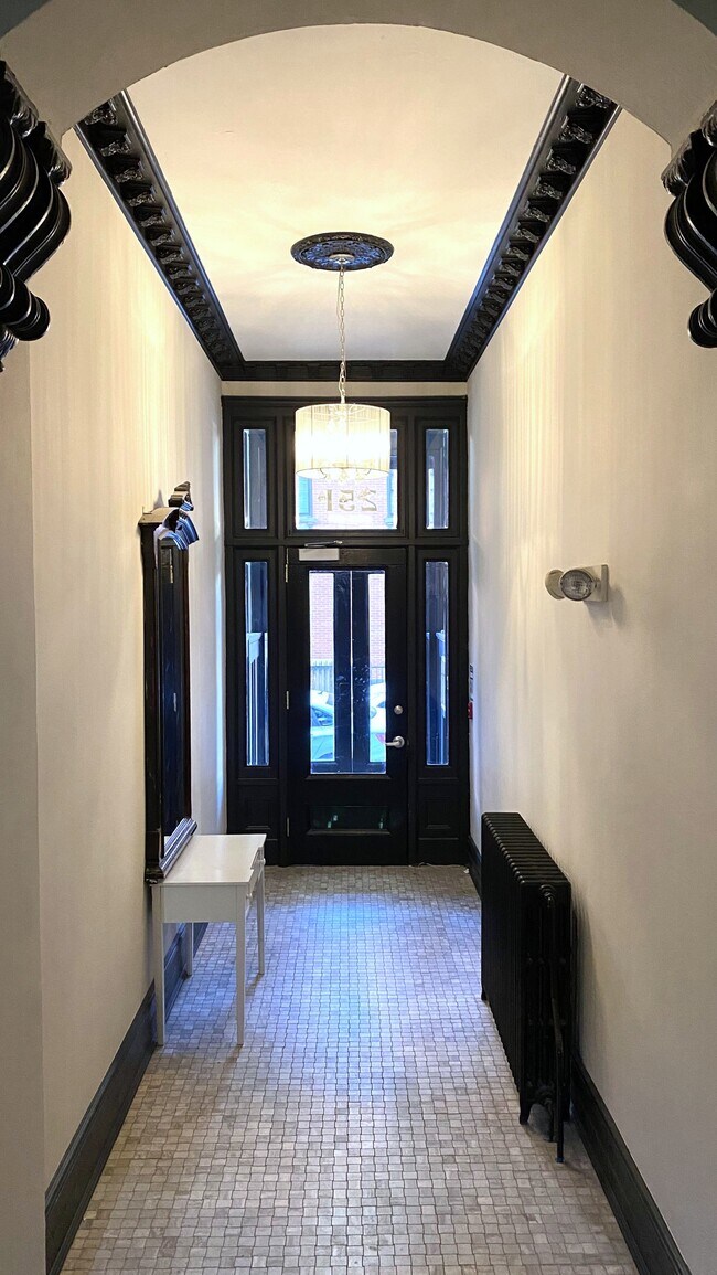 Building Photo - 251 10th St