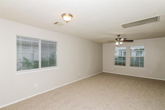 Building Photo - 20824 Patriot Park Ln