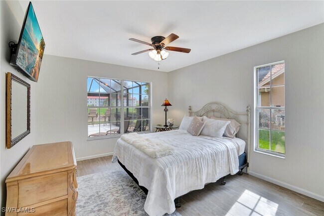 Building Photo - 5859 Westbourgh Ct
