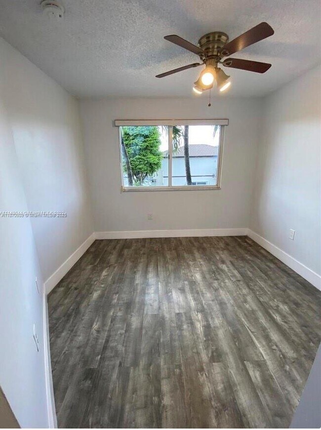 Building Photo - 8755 SW 152nd Ave