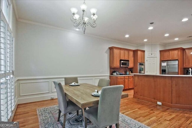 Building Photo - 6245 Spalding Dr