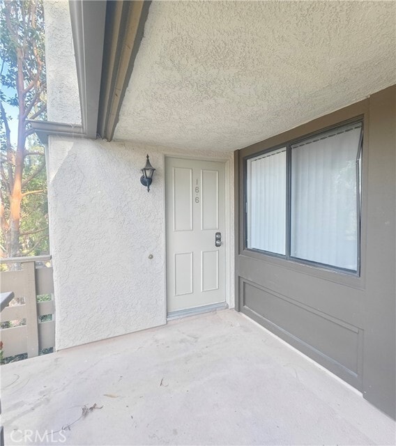 Building Photo - 22852 Hilton Head Dr