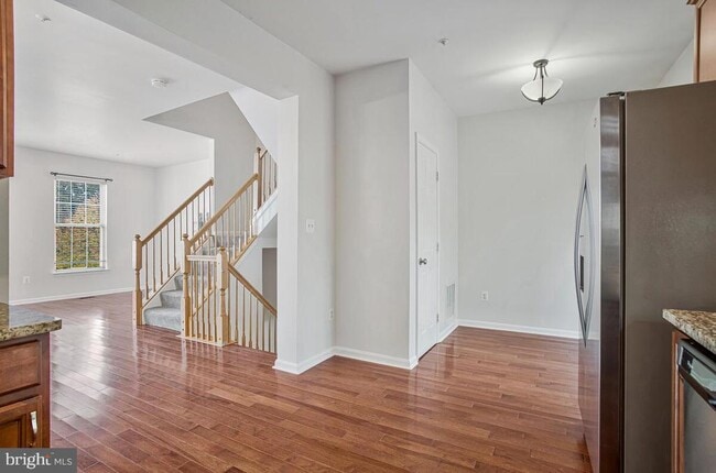 Building Photo - 7929 Canter Ct