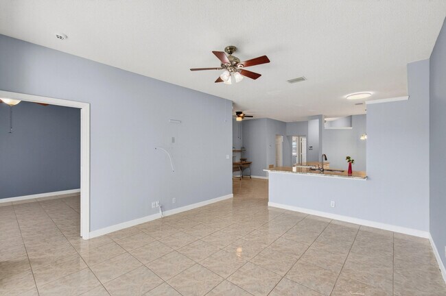 Building Photo - 3162 Via Poinciana