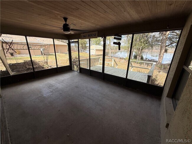 Building Photo - 2235 W Springlake Dr