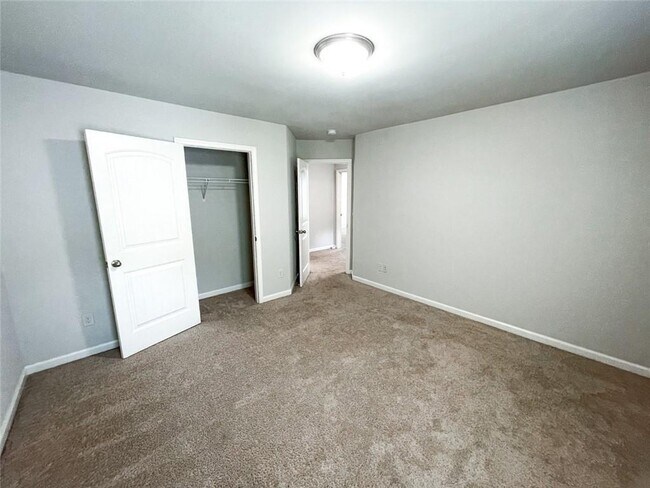 Building Photo - 4030 Tobiano Trl