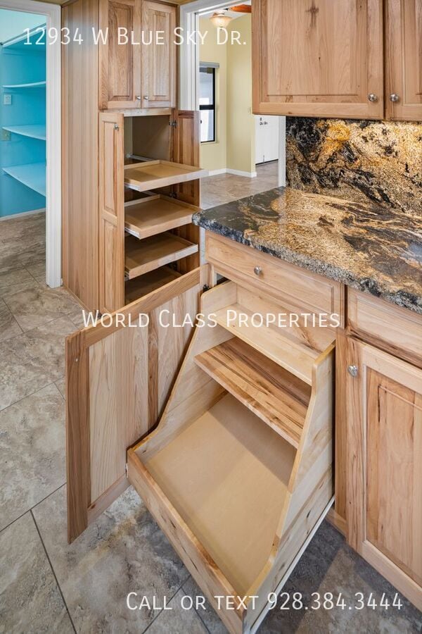 Building Photo - 12934 W Blue Sky Dr