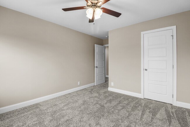 Building Photo - 845 Macon Ln