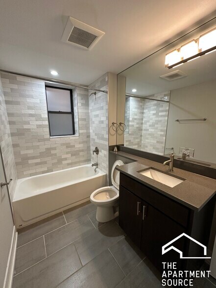 Building Photo - 918 Crain St