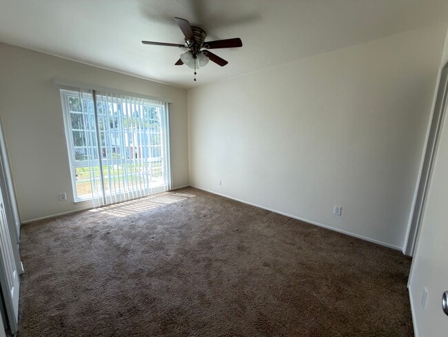 Building Photo - 4 BED, 2.5 BATH TOWNHOUSE STYLE CONDO- $3,575 ANAHEIM (LA PALMA & EUCLID)