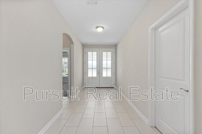 Building Photo - 246 Hutchinson Ln