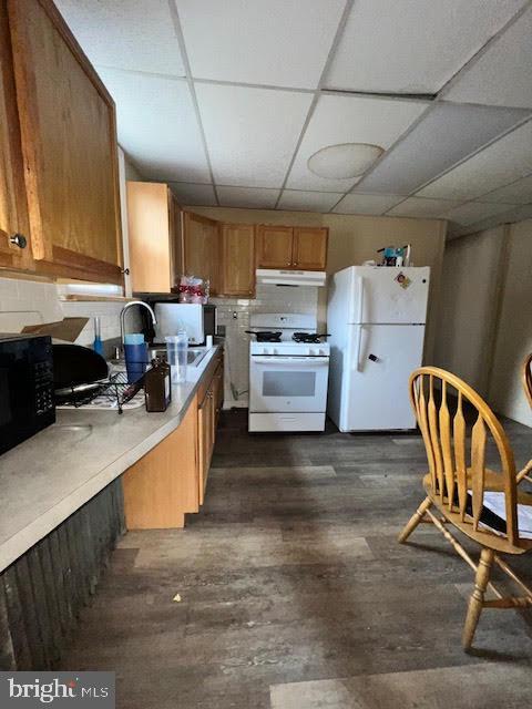 Building Photo - 430 S Walnut St