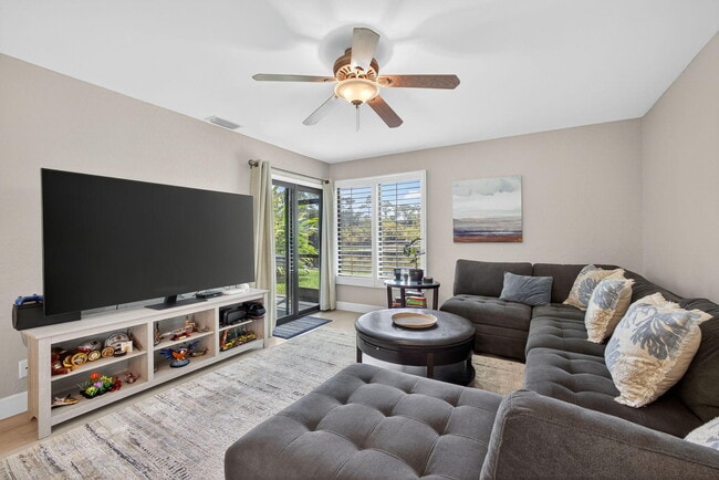 Building Photo - 406 Harbour Pointe Way