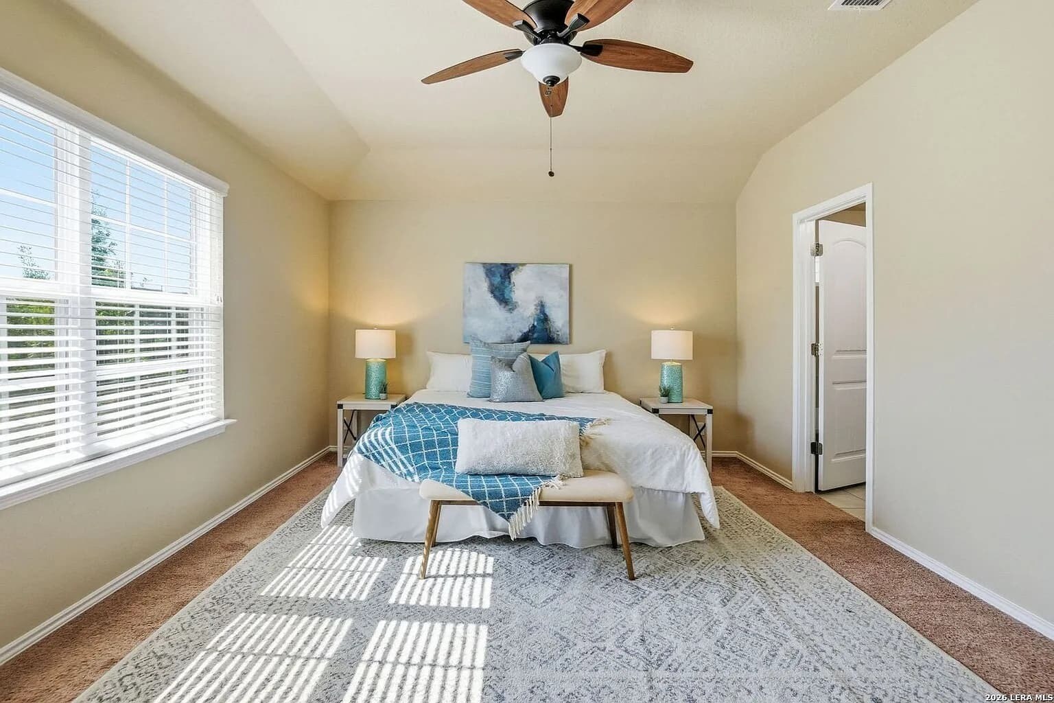 Building Photo - 8826 Palmetto Fls