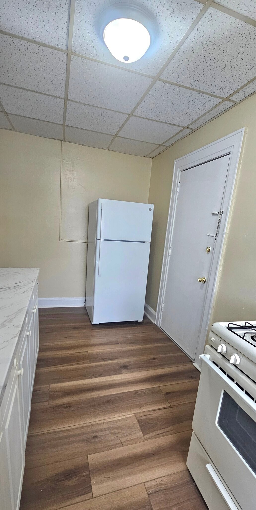 Building Photo - 206 Sherman Ave