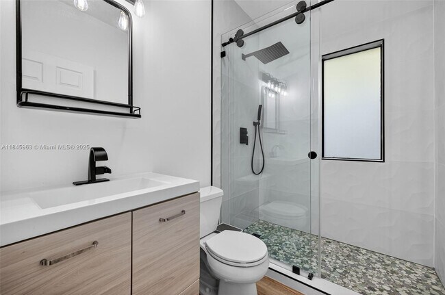 Building Photo - 1511 SW 30th Pl