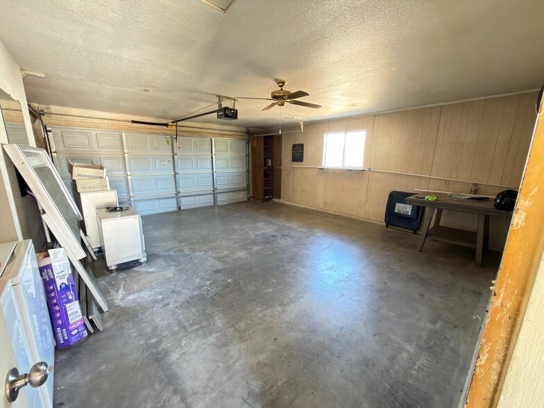 Building Photo - 21195 Neola Rd