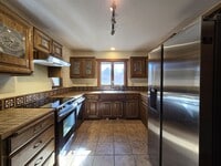 Building Photo - 2835 Don Quixote