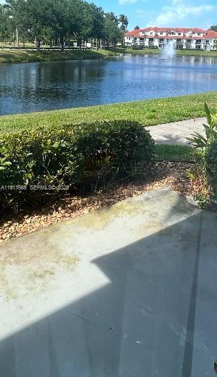 Building Photo - 2032 Alta Meadows Ln