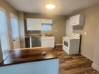 Building Photo - 352 Springfield Ave