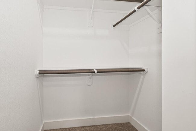 Building Photo - 5304 Lynnfield St