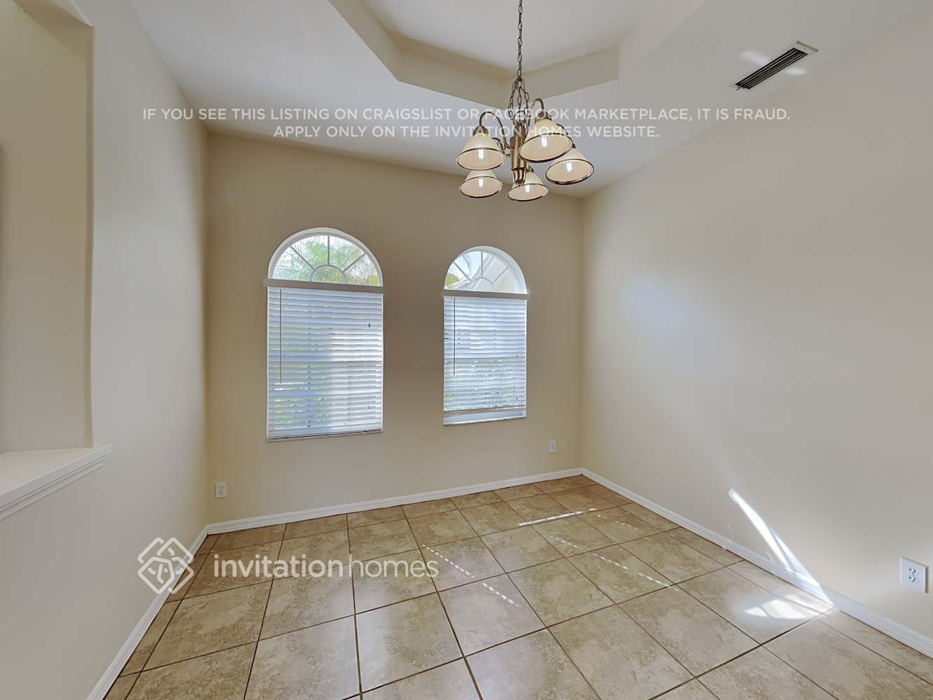Building Photo - 8987 Huntington Pointe Dr