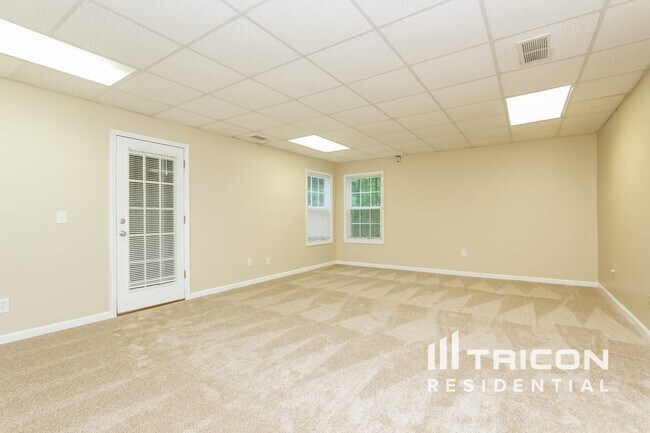 Building Photo - 175 Pooles Bend Ct
