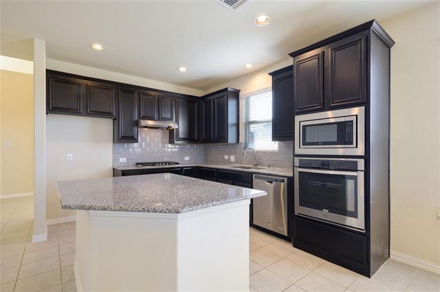 Building Photo - 4001 Eaton Park Dr