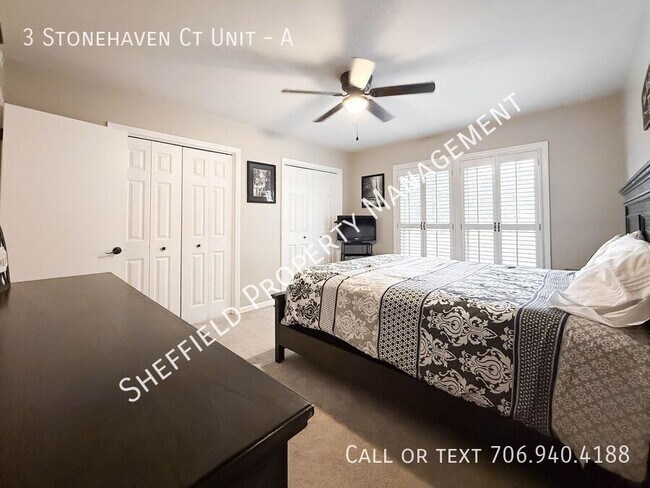 Building Photo - 3 Stonehaven Ct